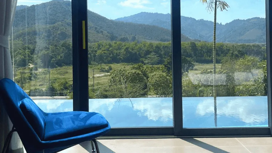Private pool villa with 4 bedrooms for sale in Choeng Thale — Thumbnail 10