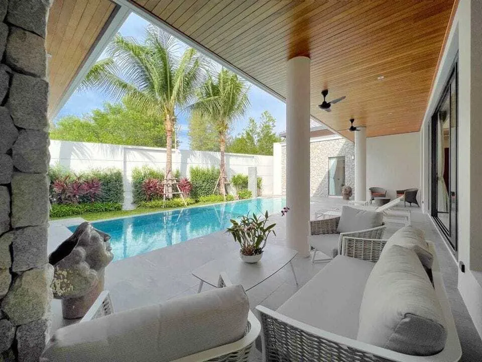 The Breze villa – Luxury 4 bedrooms with private pool for rent in Bangtao — Thumbnail 22