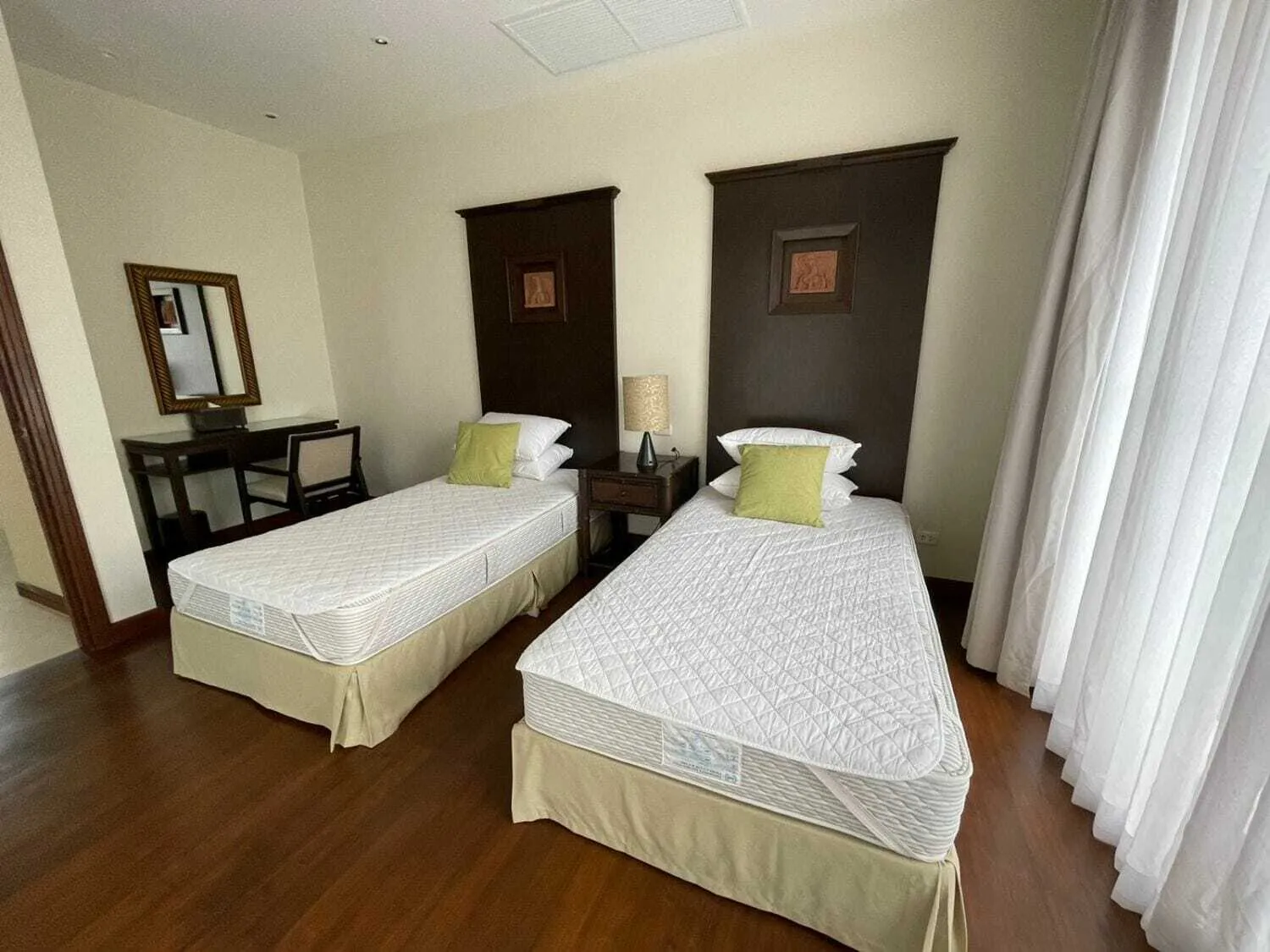 Laguna 4 bedroom view golf for rent in Choeng Thale — Thumbnail 9