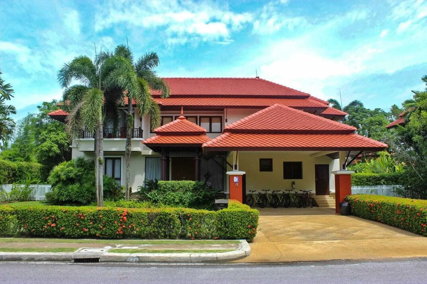 Laguna 4 bedroom view golf for rent in Choeng Thale — Thumbnail 16