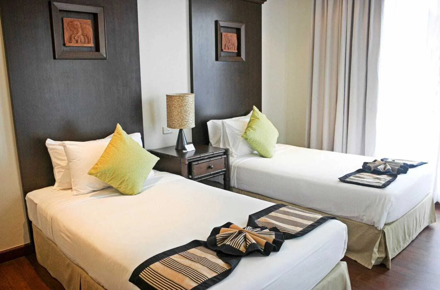 Laguna 4 bedroom view golf for rent in Choeng Thale — Thumbnail 17