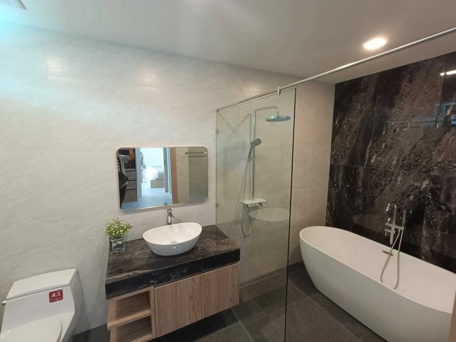 Modern 4 bedroom villa with private pool in Choeng Thale — Thumbnail 18