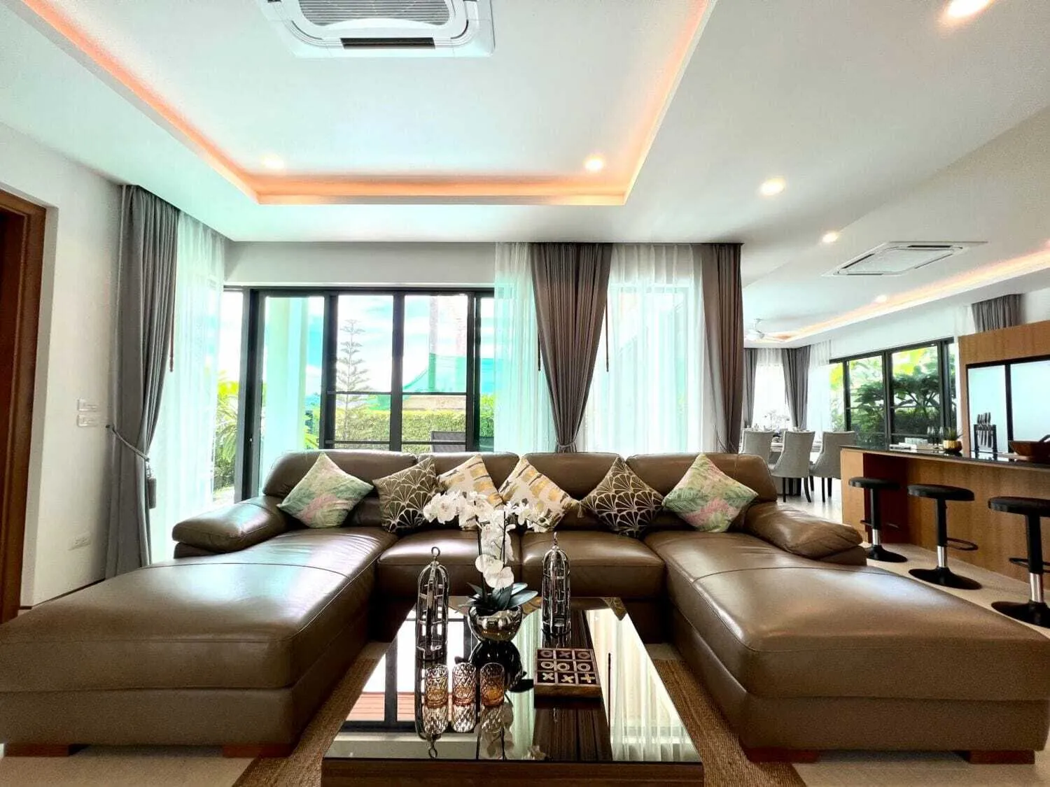 Brand new 3 bedroom villa in Choeng Thale — Thumbnail 16