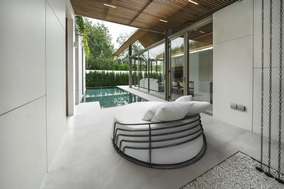 Thai Modern Villa with 4 bedrooms for sale in  Choeng Thale,Phuket — Thumbnail 5