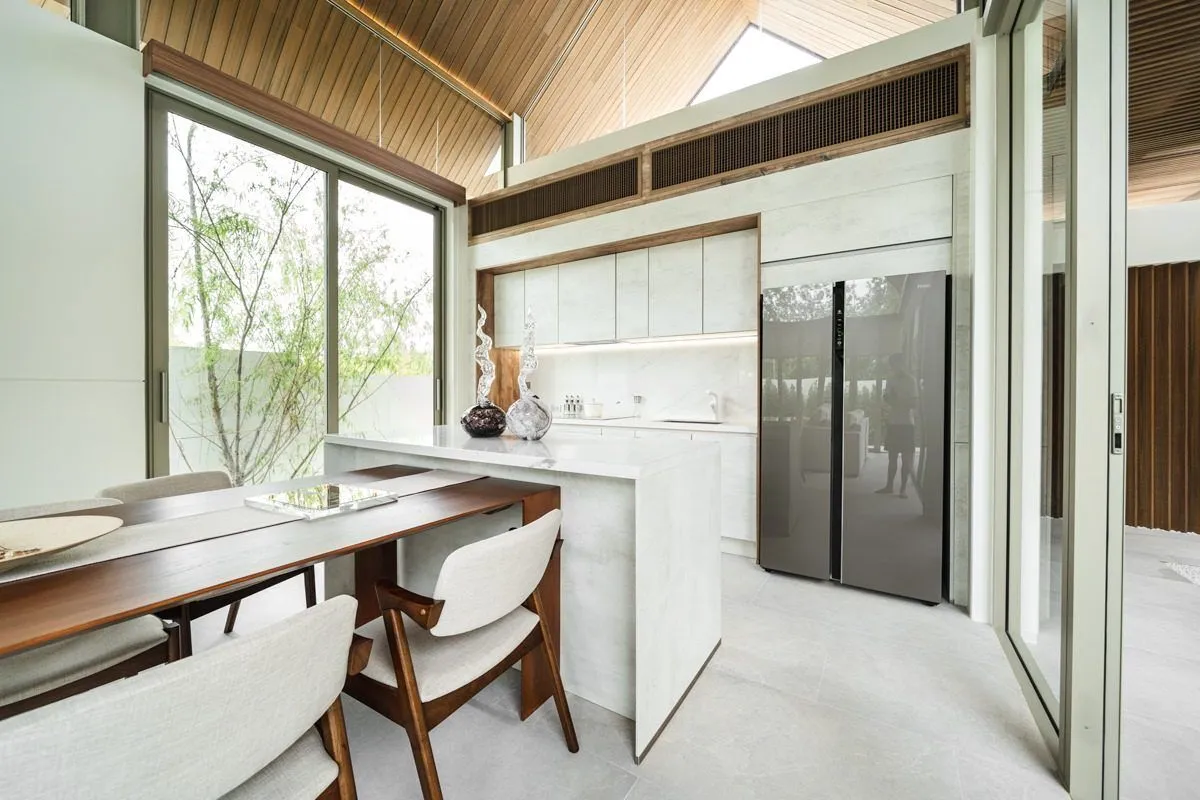 Thai Modern Villa with 4 bedrooms for sale in  Choeng Thale,Phuket — Thumbnail 10