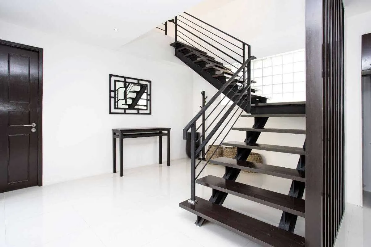 Sea View Villa with 4 bedrooms for rent in Chalong, Phuket — Thumbnail 3