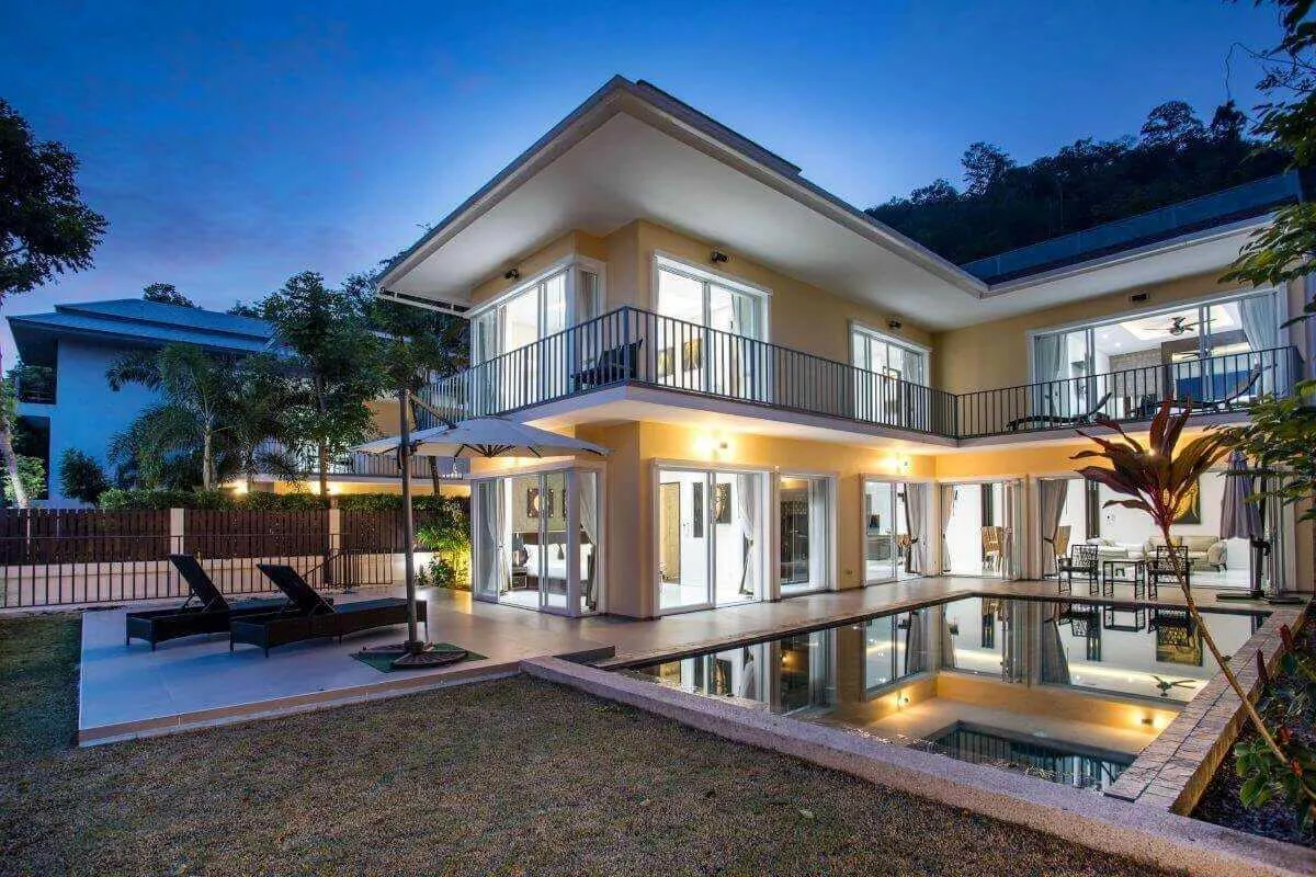 Sea View Villa with 4 bedrooms for rent in Chalong, Phuket — Thumbnail 10