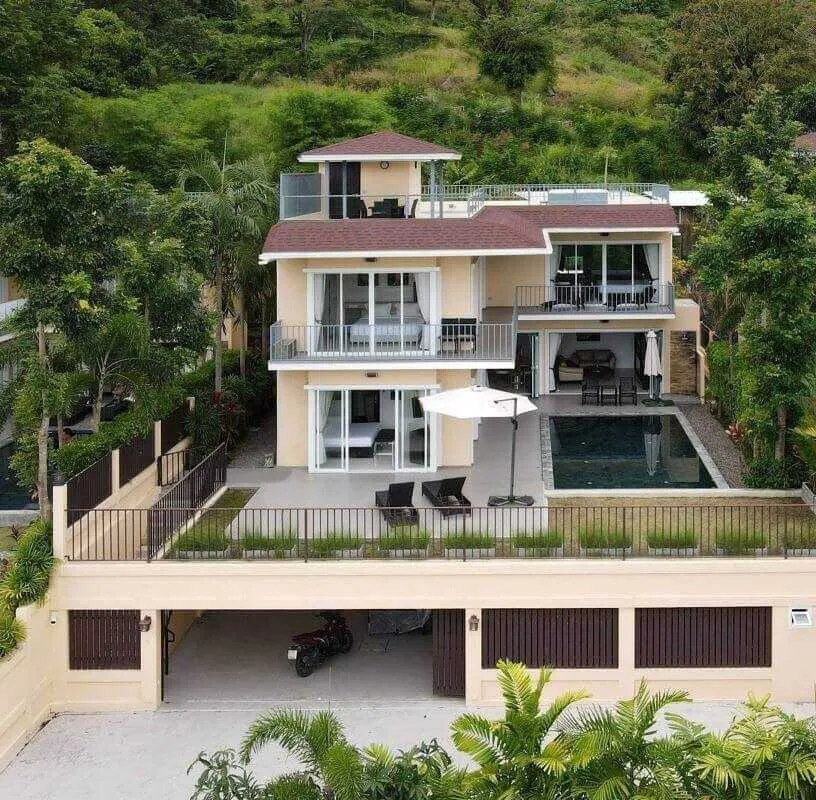 Sea View Villa with 4 bedrooms for rent in Chalong, Phuket — Thumbnail 11