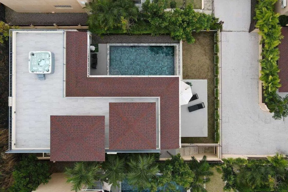 Sea View Villa with 4 bedrooms for rent in Chalong, Phuket — Thumbnail 15