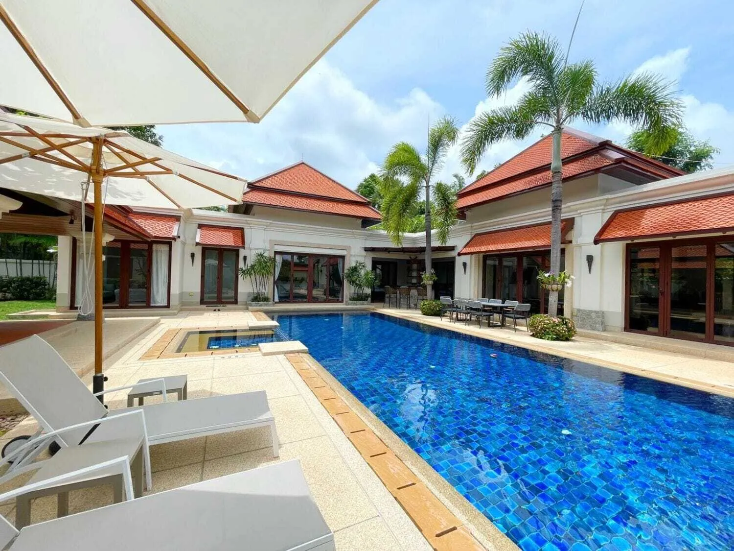 Sai Taan Villa – 6 bedrooms with private pool for rent in Bana tao beach — Thumbnail 3