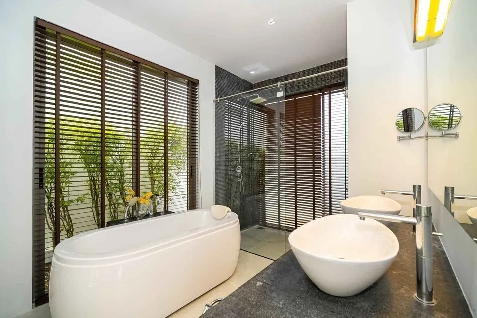 3 bedroom with private pool villa for sale in Choeng Thale — Thumbnail 9