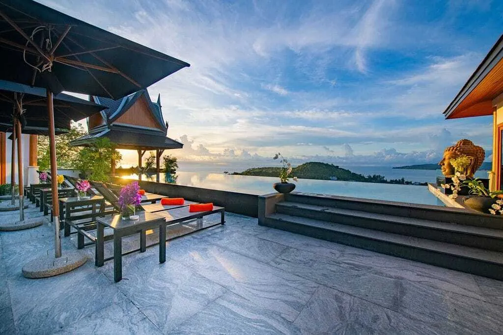 Stunning seaview 10 bedrooms villa with priavte pool for rent in Surin — Thumbnail 5