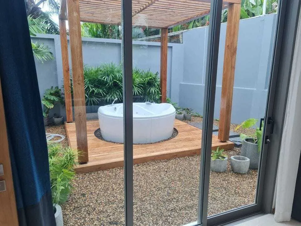 The Teak 4 bedrooms wth private pool for rent in Choeng Thale close to Boat Avenue — Thumbnail 12