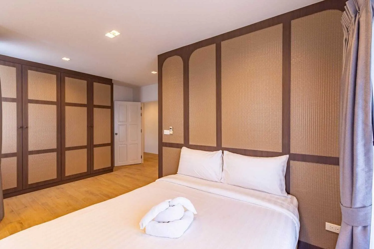 Cozy 3 bedrooms house for rent in Choeng Thale — Thumbnail 5