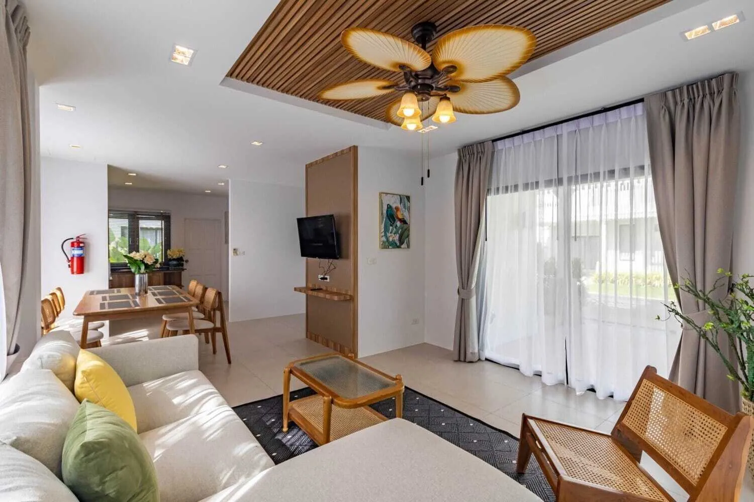 Cozy 3 bedrooms house for rent in Choeng Thale — Thumbnail 17