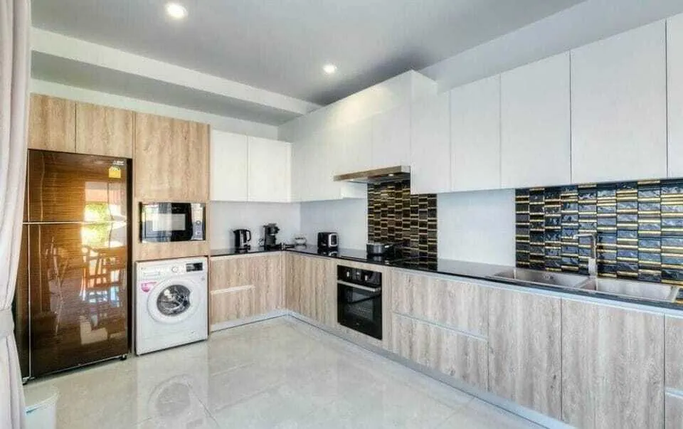 Luxury 3 bedroom villa for rent in Choeng Thale — Thumbnail 3