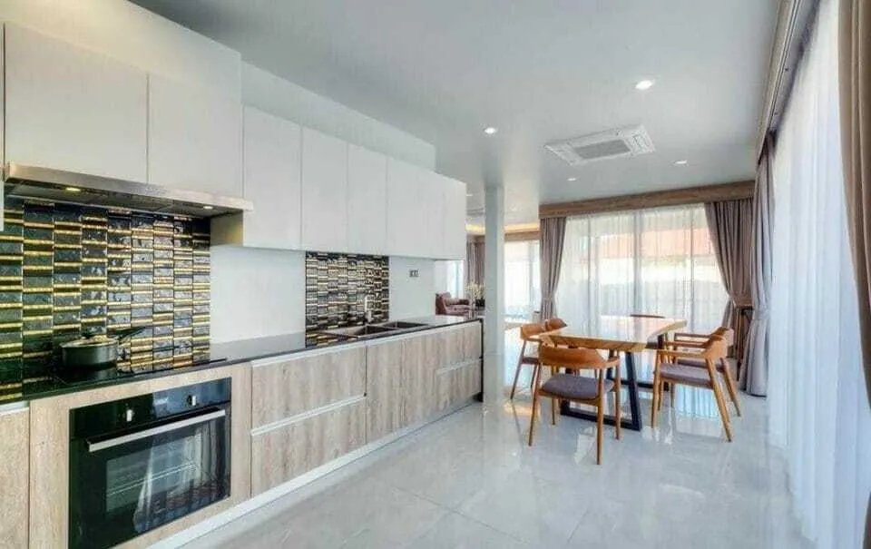 Luxury 3 bedroom villa for rent in Choeng Thale — Thumbnail 4
