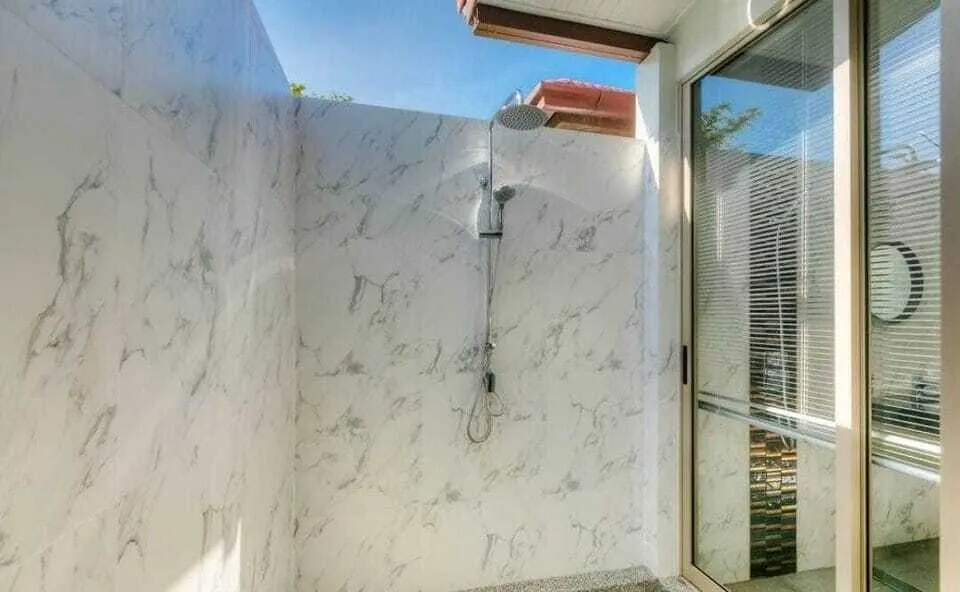 Luxury 3 bedroom villa for rent in Choeng Thale — Thumbnail 12