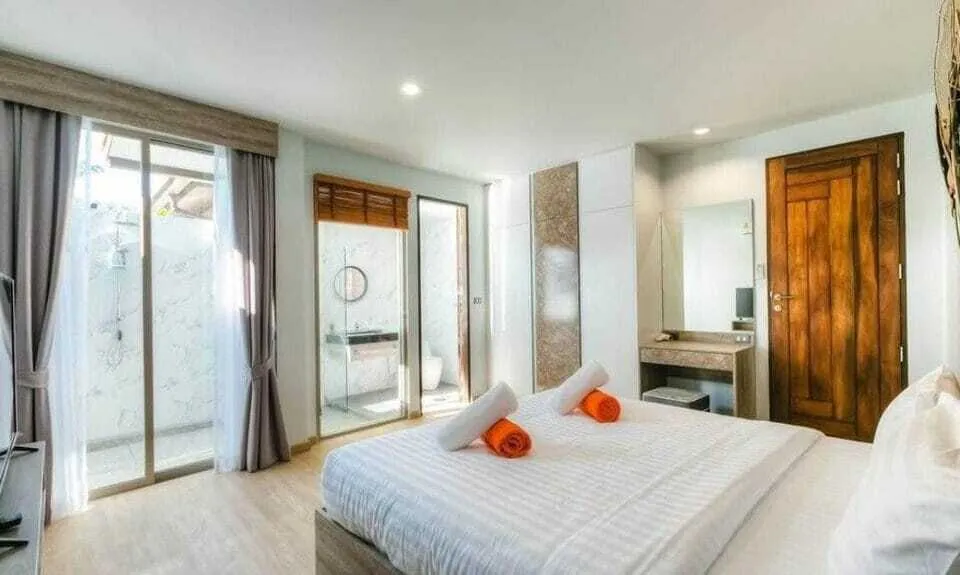 Luxury 3 bedroom villa for rent in Choeng Thale — Thumbnail 14