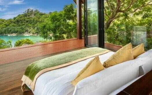 Oceanfront Villa 5 Bedroom For Sale in Kamala, Phuket — Thumbnail 9