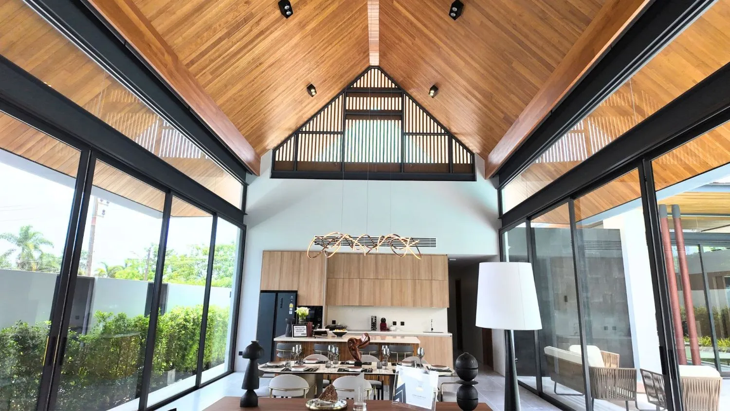 New Luxury Villa 4 Bedroom For Sale in Bangjo-Cherngtalay, Phuket — Thumbnail 8