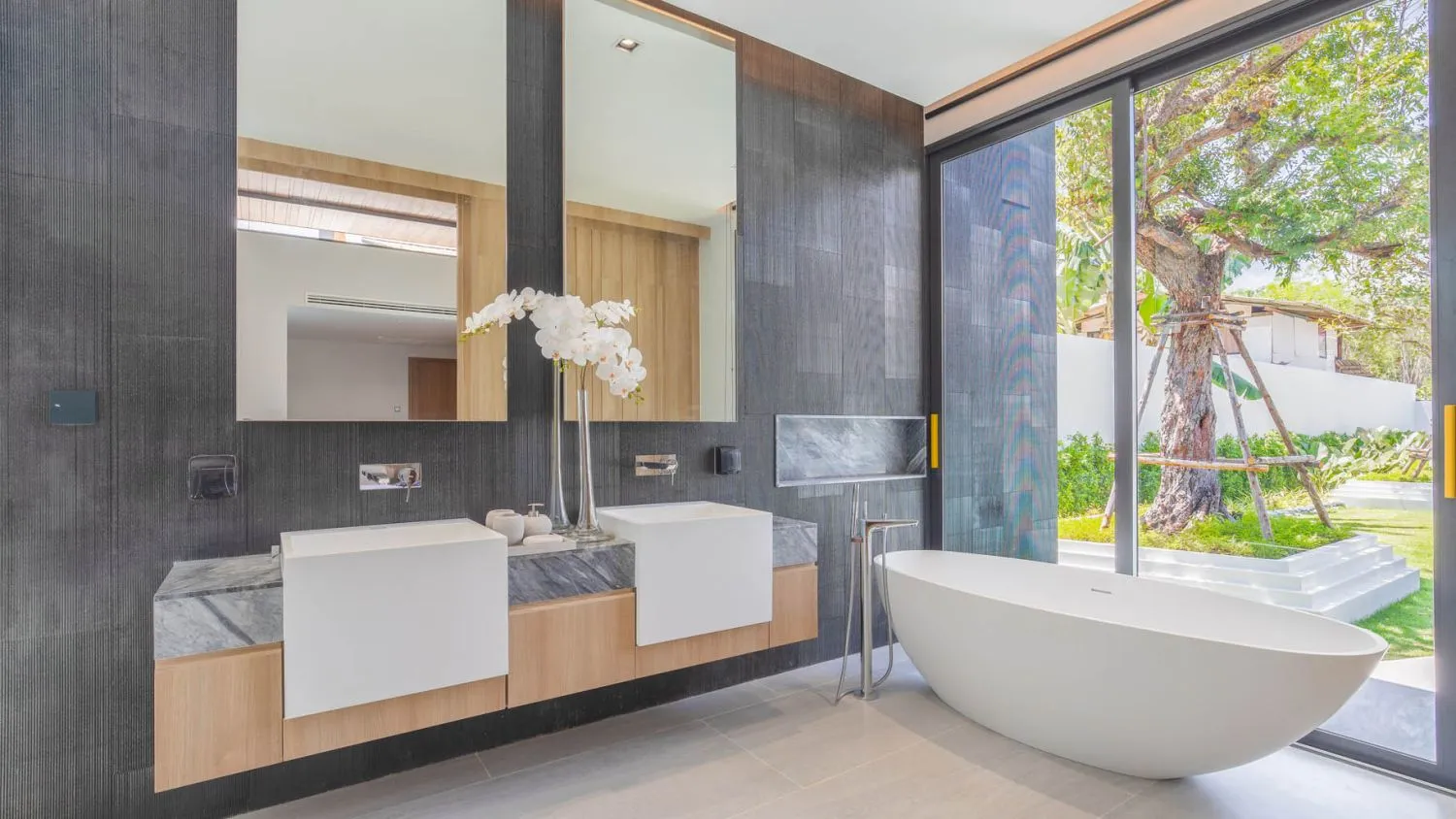New Luxury Villa 4 Bedroom For Sale in Bangjo-Cherngtalay, Phuket — Thumbnail 18