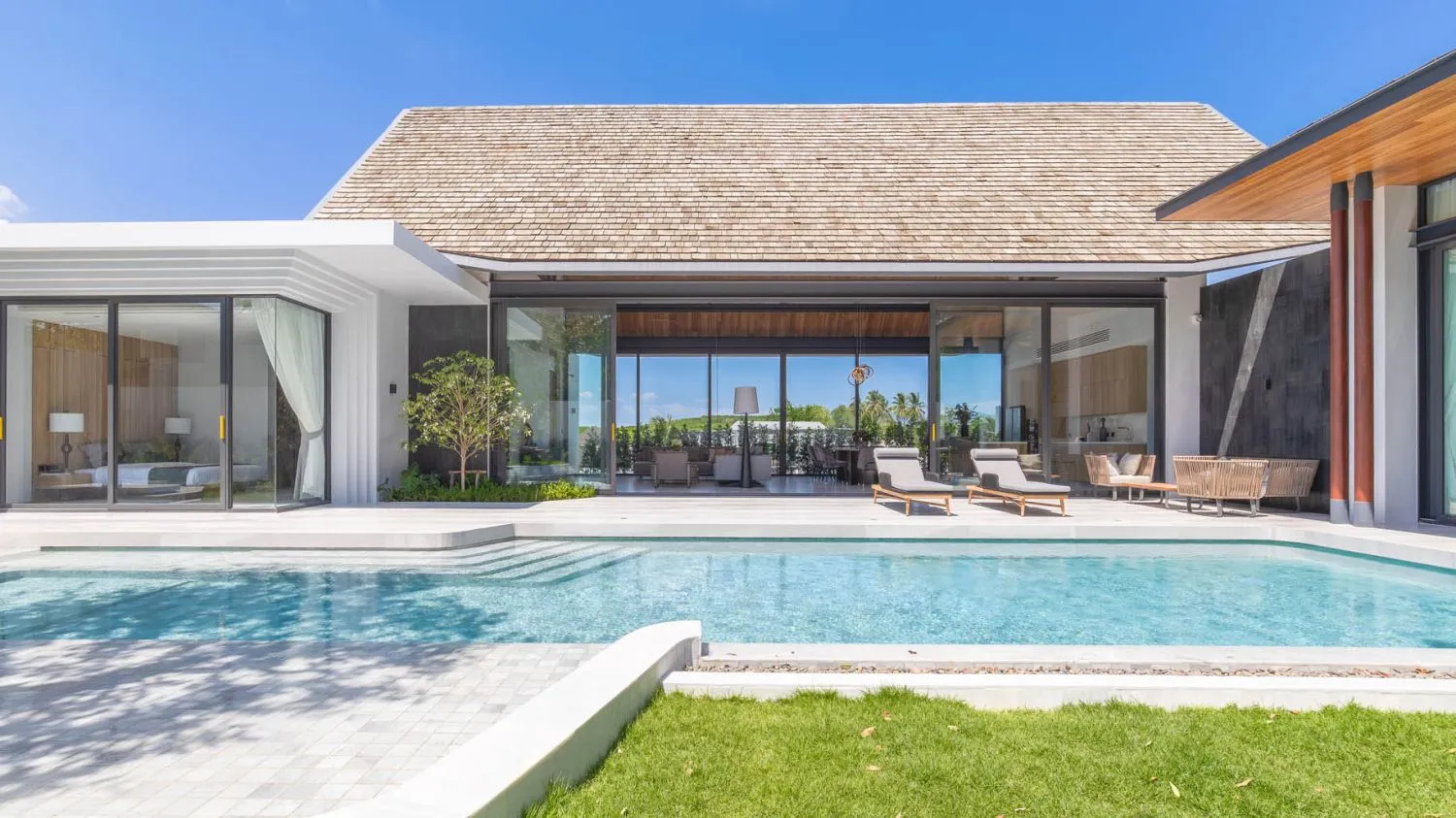 New Luxury Villa 4 Bedroom For Sale in Bangjo-Cherngtalay, Phuket — Thumbnail 24