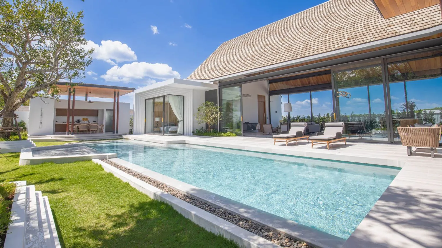 New Luxury Villa 4 Bedroom For Sale in Bangjo-Cherngtalay, Phuket — Thumbnail 25