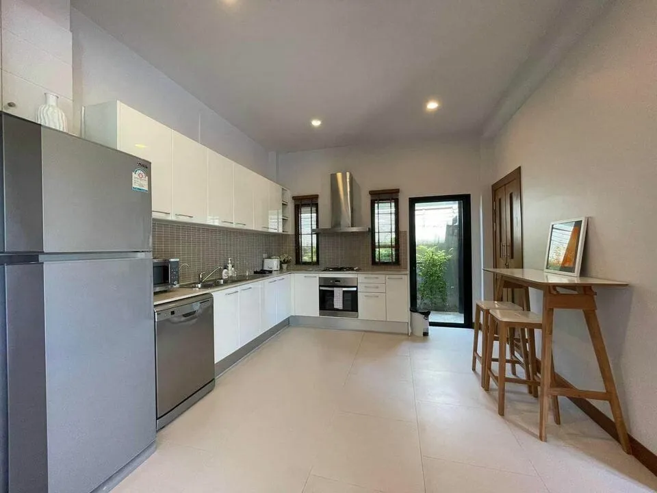 Luxury 3 bedroom villa with private pool for rent in Layan — Thumbnail 9