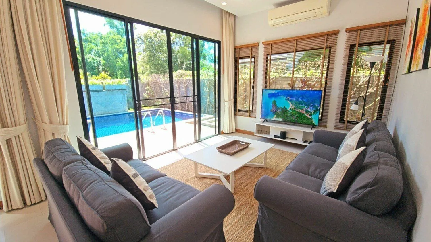 Luxury 3 bedroom villa with private pool for rent in Layan — Thumbnail 19