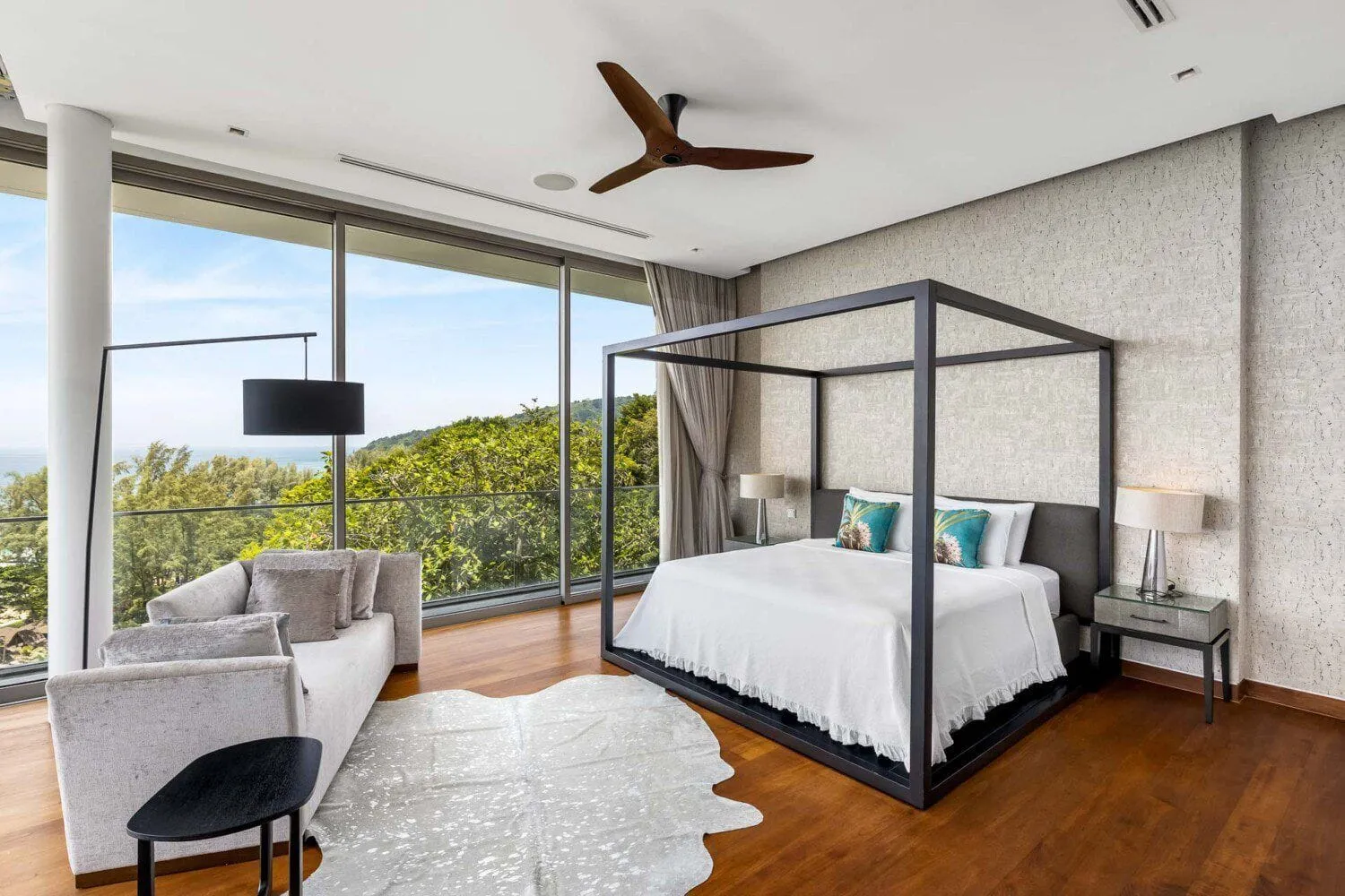 Ultra Luxury 4 Bedroom Sea View Penthouse in Naithon Beach — Thumbnail 5
