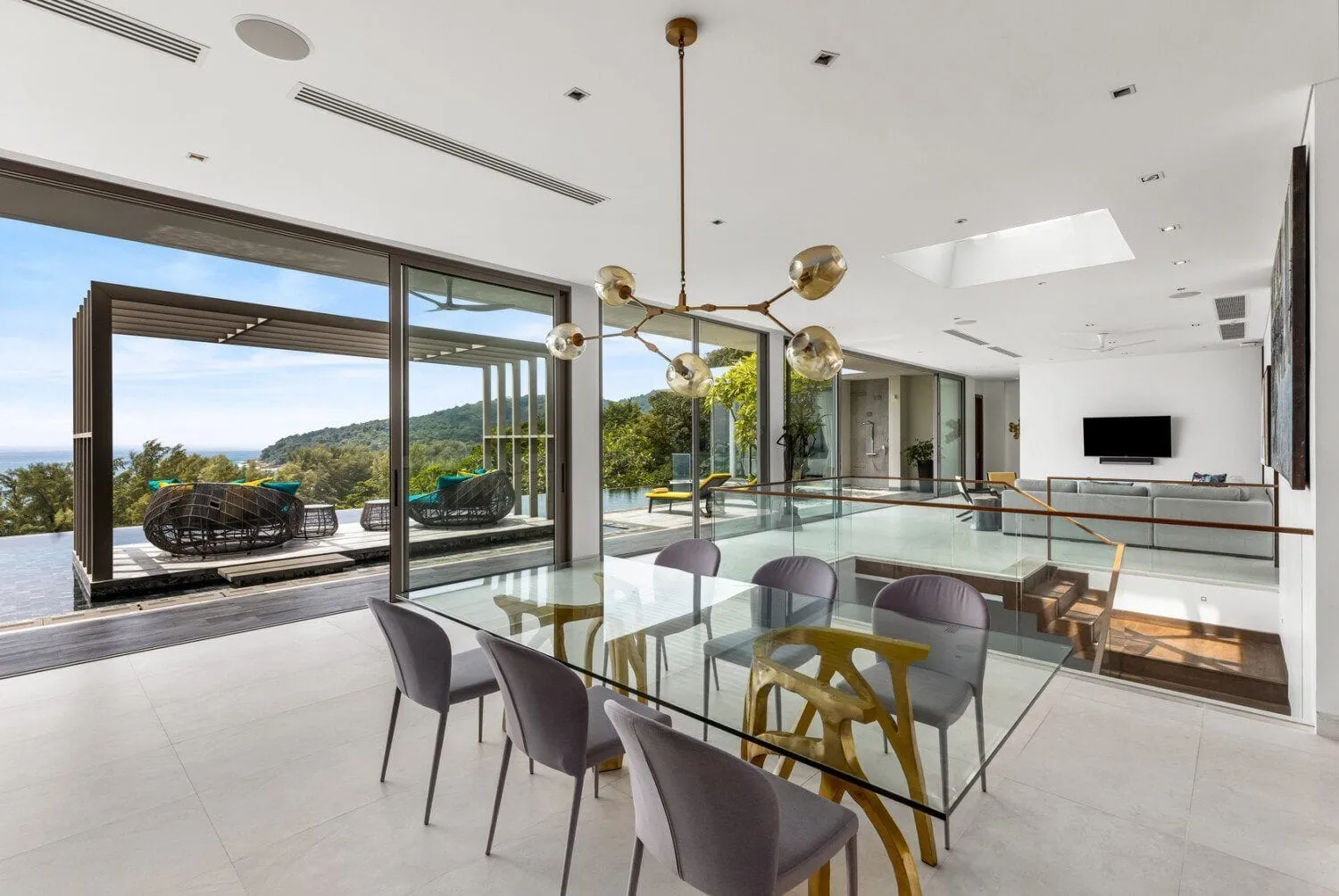 Ultra Luxury 4 Bedroom Sea View Penthouse in Naithon Beach — Thumbnail 12