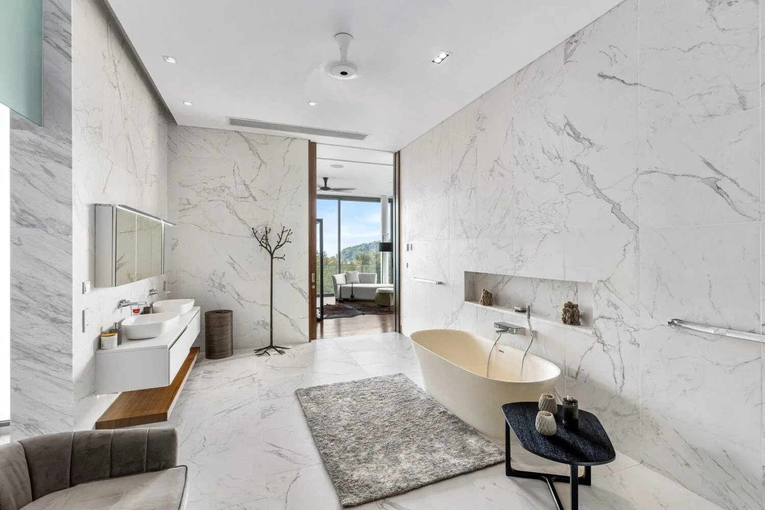 Ultra Luxury 4 Bedroom Sea View Penthouse in Naithon Beach — Thumbnail 15