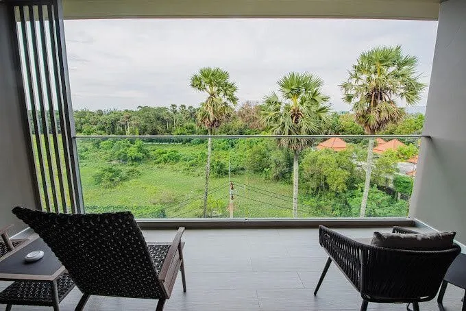 Mountain View 2 bedroom apartment in Bangtao — Thumbnail 4