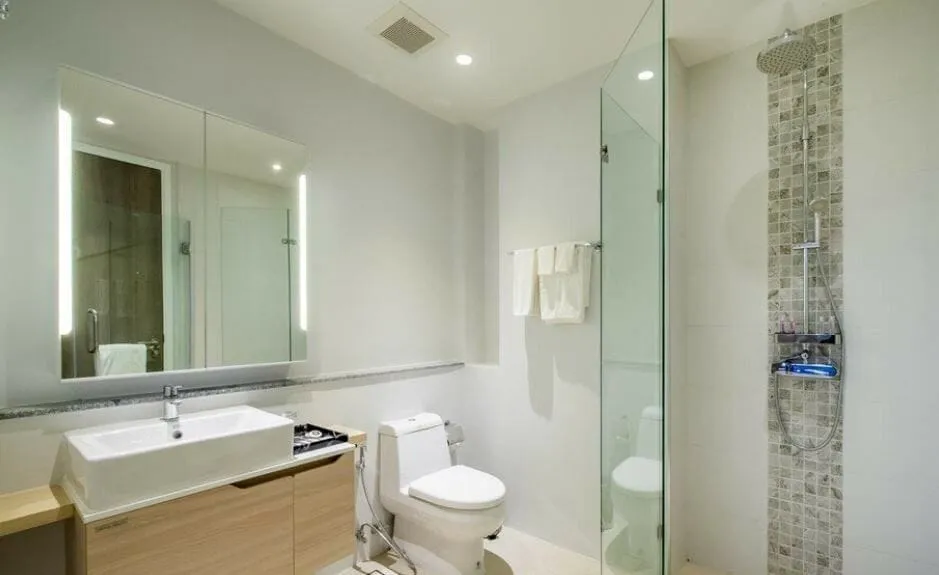 Mountain View 2 bedroom apartment in Bangtao — Thumbnail 7