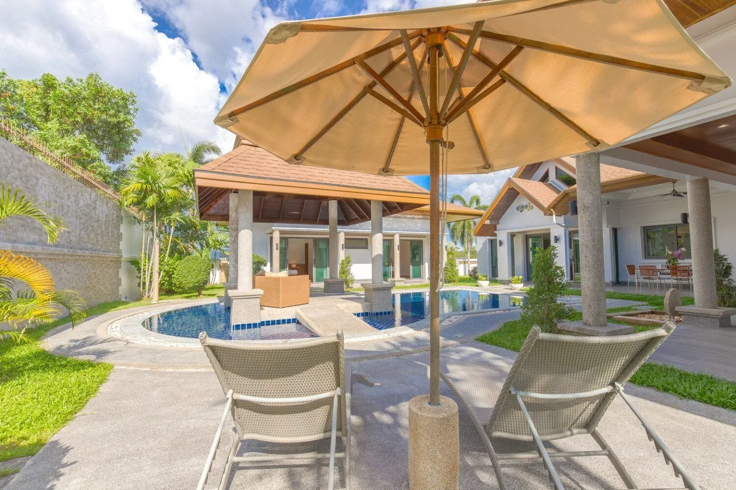 Private Pool Villa 4 Beds For rent – in Cherng Talay, Phuket — Thumbnail 3