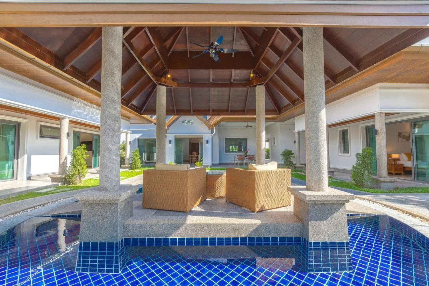 Private Pool Villa 4 Beds For rent – in Cherng Talay, Phuket — Thumbnail 4