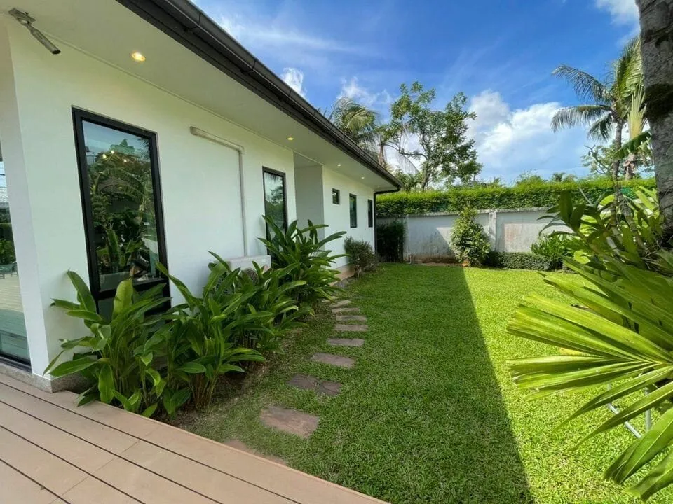 Beautiful Tropical 3Bedsroom Pool Villa For Rent, Layan, Phuket — Thumbnail 5