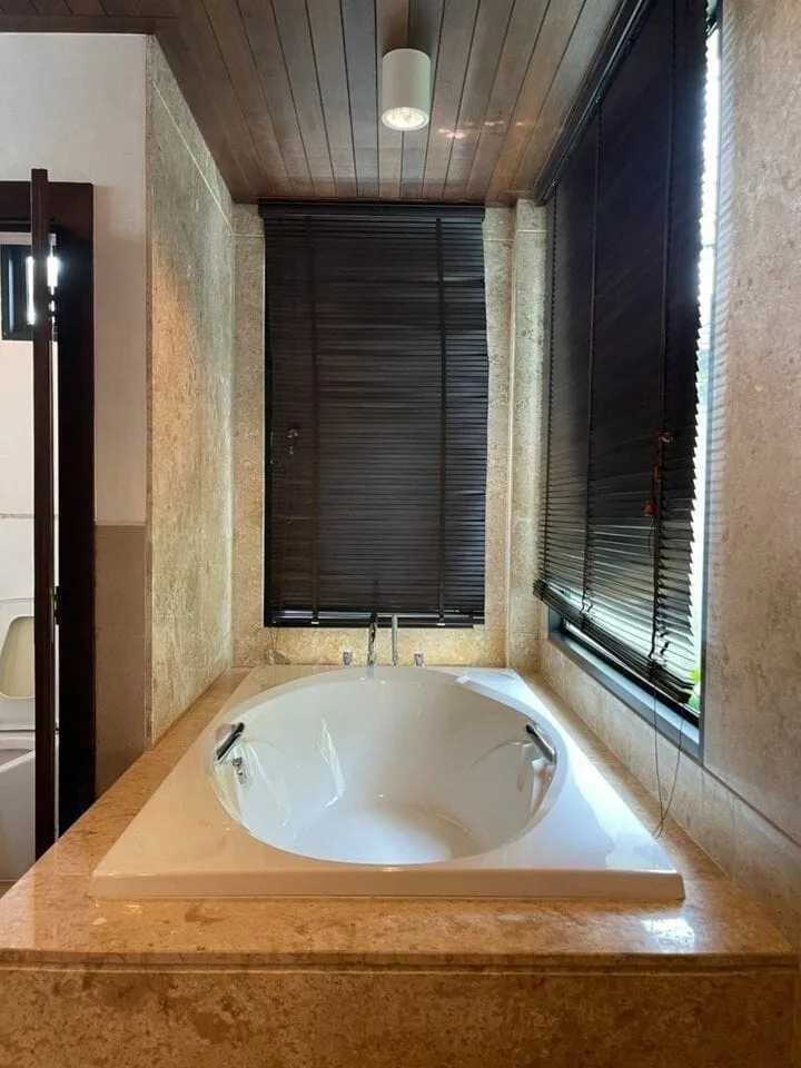 Beautiful Tropical 3Bedsroom Pool Villa For Rent, Layan, Phuket — Thumbnail 6