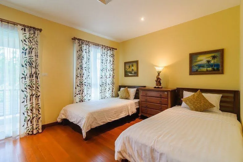 Laguna 4 bedroom with Lake view for rent in Layan — Thumbnail 5