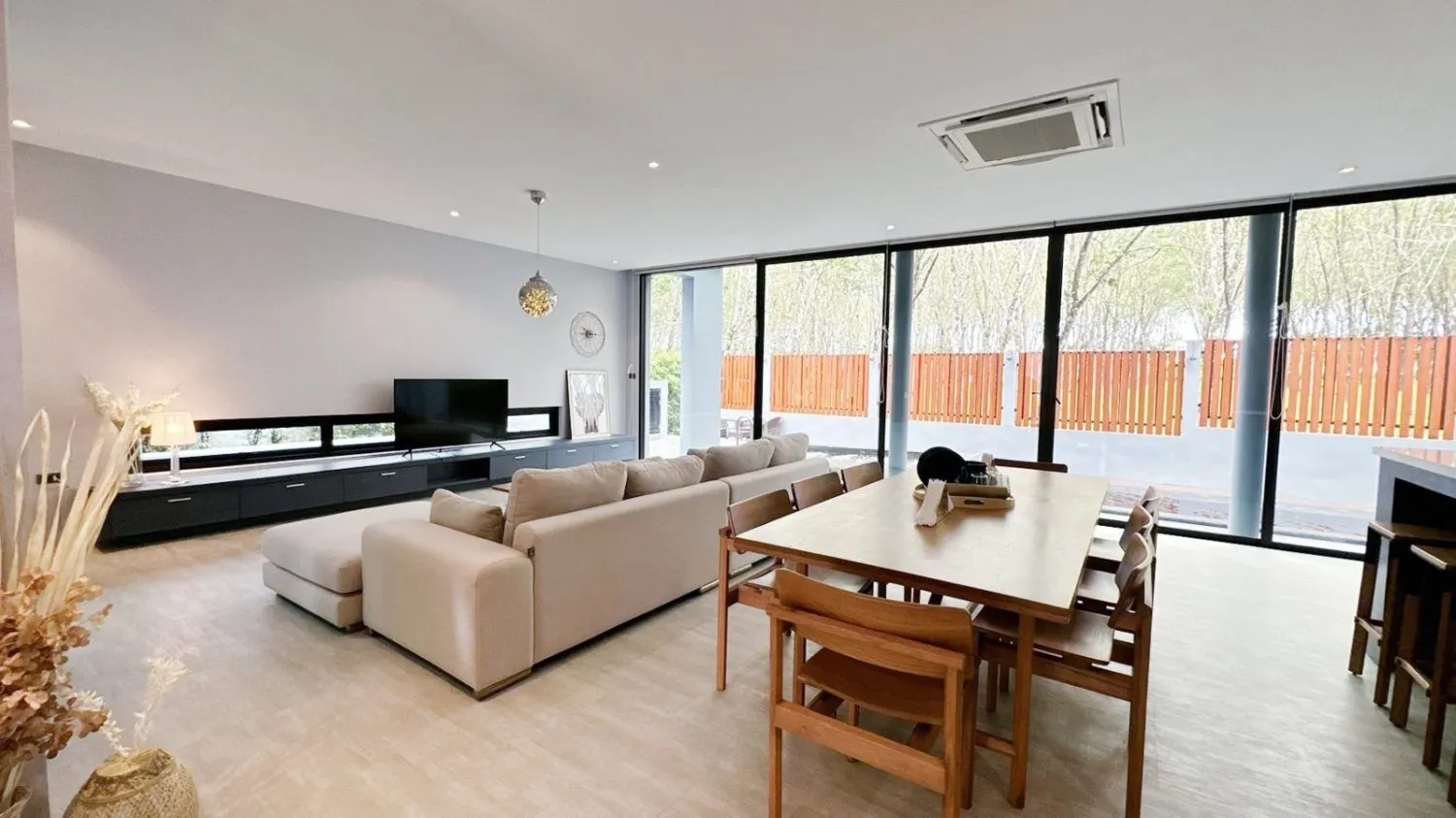 Wallaya 3 bedroom with private pool villa for rent in Choeng Thale — Thumbnail 3