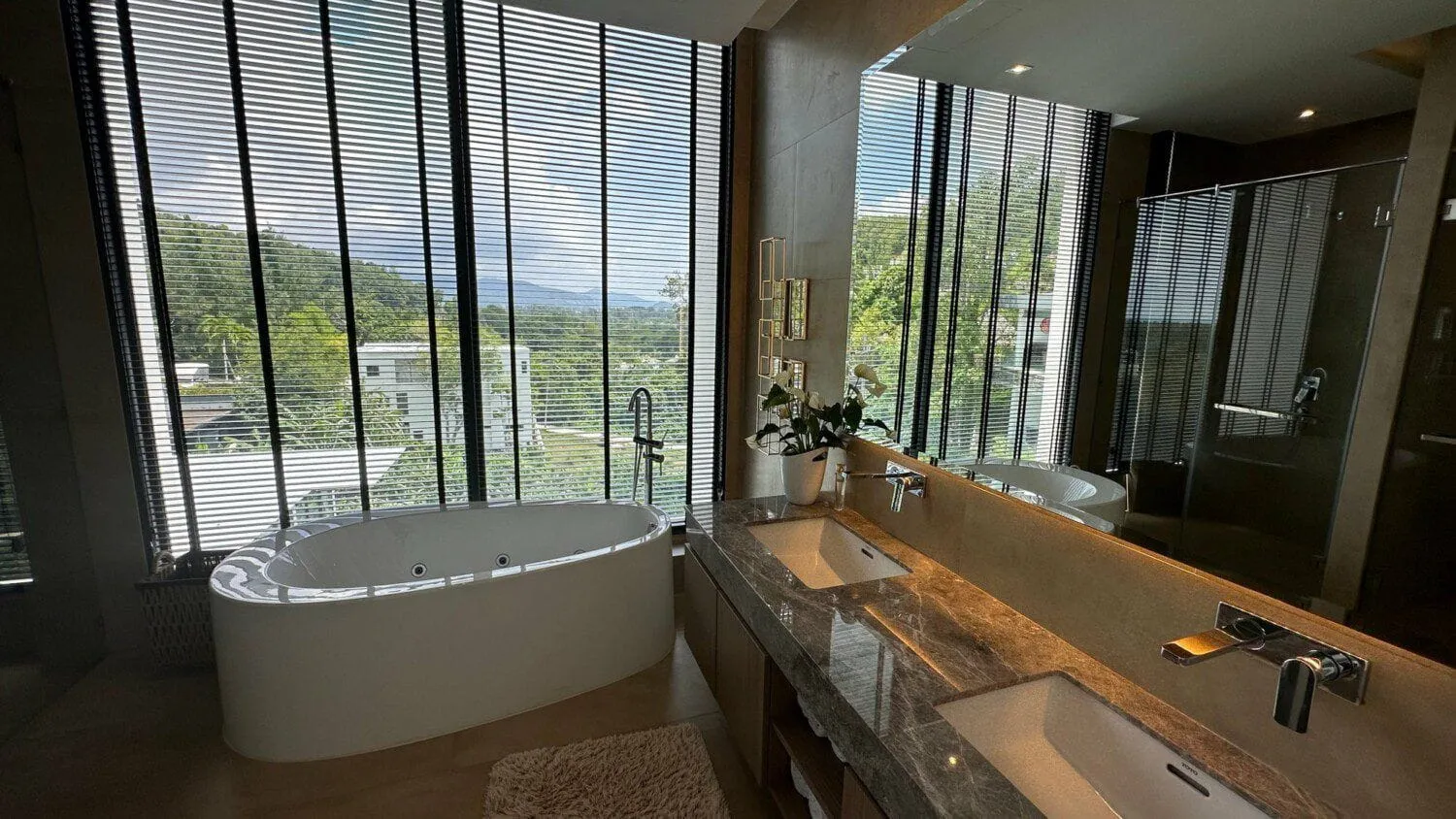 Luxurious Sea view 6 bedroom with private pool villa for sell in Layan — Thumbnail 17