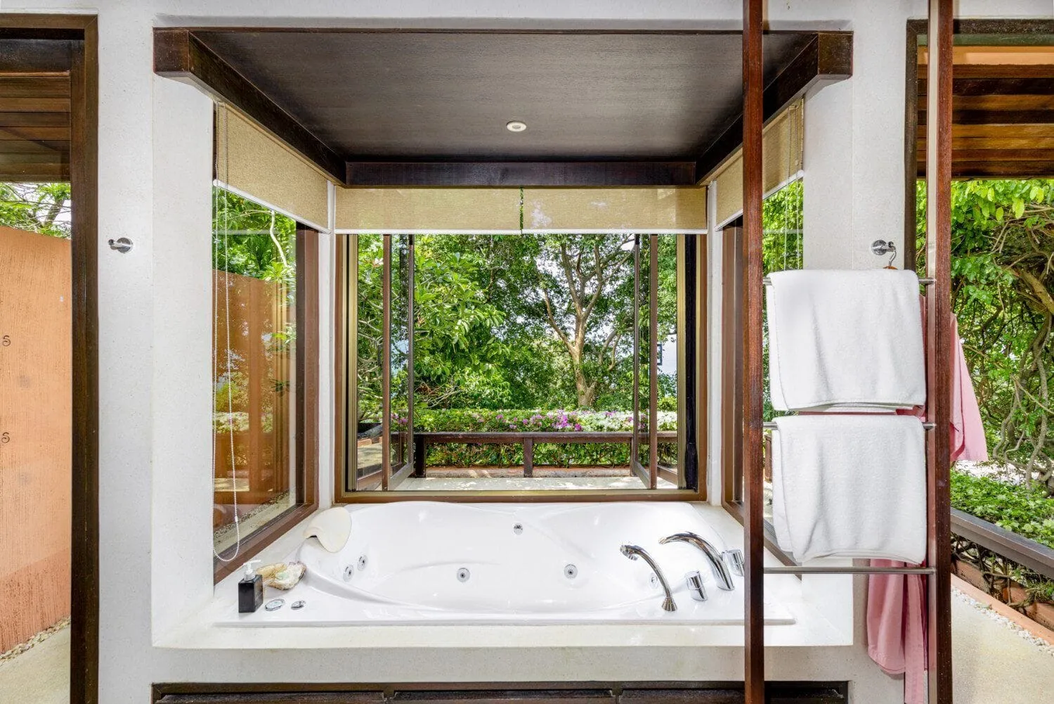 Resale Sri Panwa Resident 4 Bedrooms Pool Villa with Sea View at Panwa Cape — Thumbnail 15