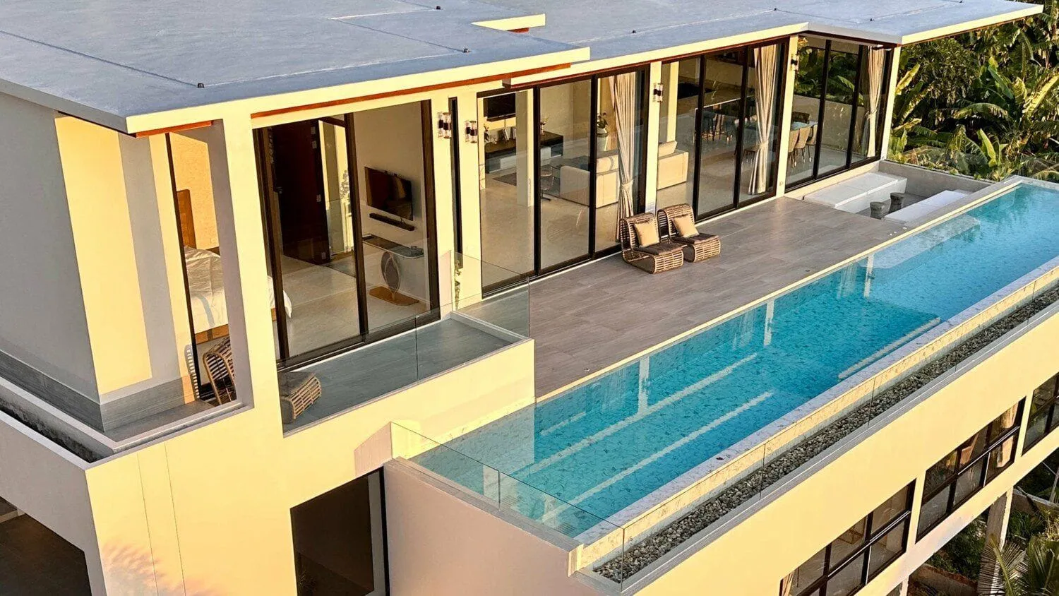 Luxury Sea View 4 bedroom with private pool villa in Layan — Thumbnail 2