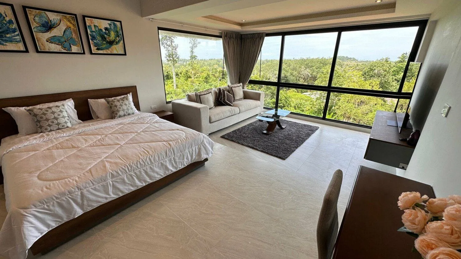 Luxury Sea View 4 bedroom with private pool villa in Layan — Thumbnail 18