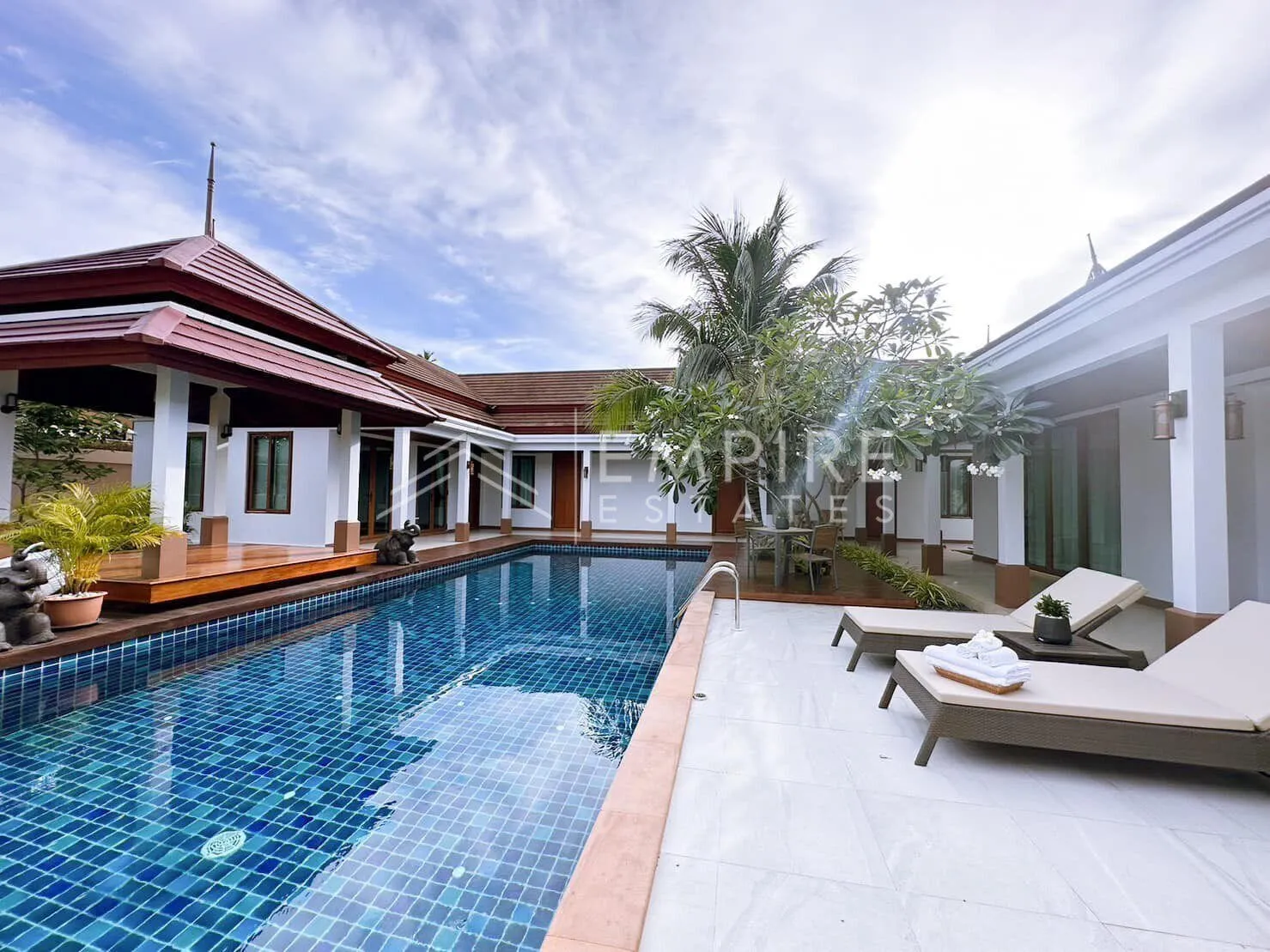 Stunning 4 Bedrooms Pool Villa For Rent , Cape Panwa, Phuket — Thumbnail 11