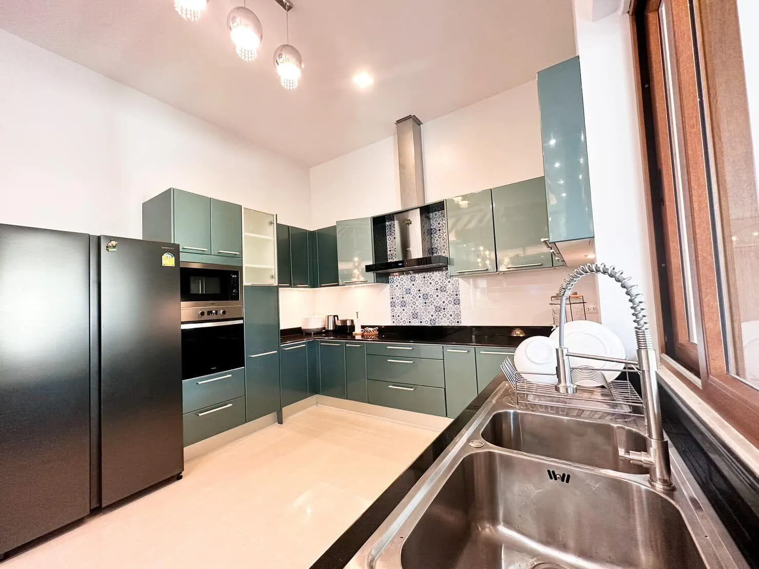 Stunning 4 Bedrooms Pool Villa For Rent , Cape Panwa, Phuket — Thumbnail 28