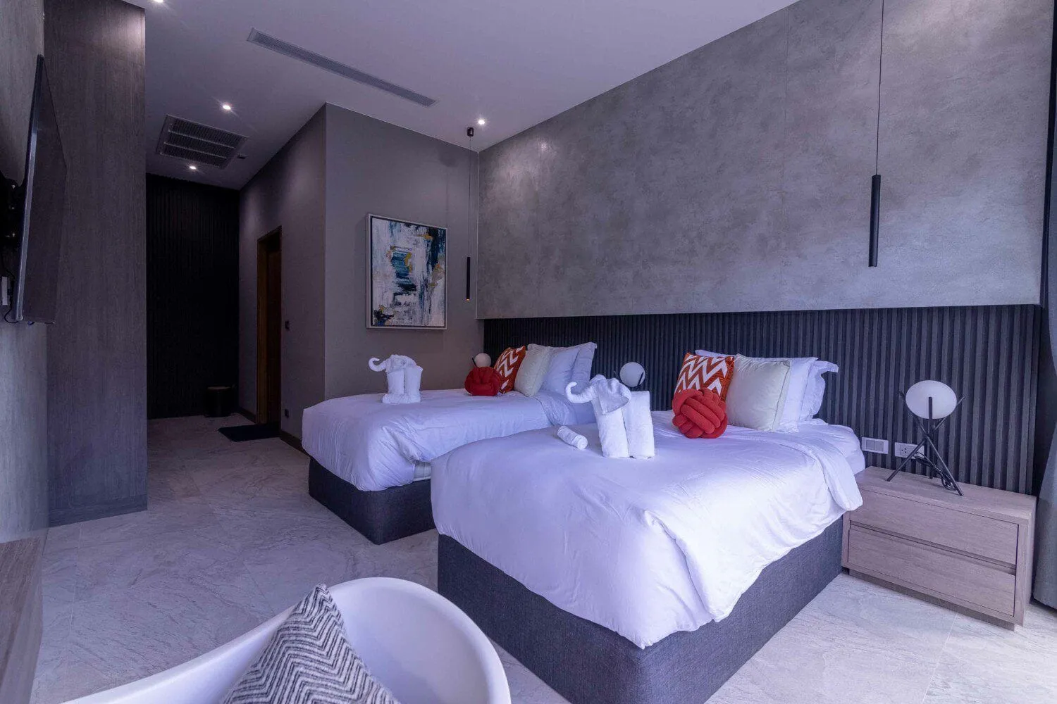 6 Bedrooms Modern Style with Sea View  Private Pool Villa in  Rawai Phuket — Thumbnail 4