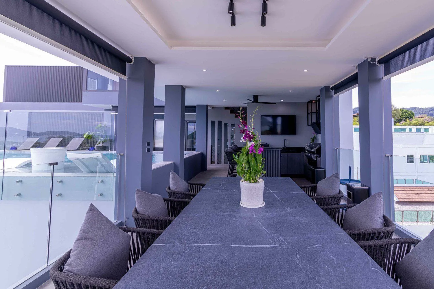 6 Bedrooms Modern Style with Sea View  Private Pool Villa in  Rawai Phuket — Thumbnail 18