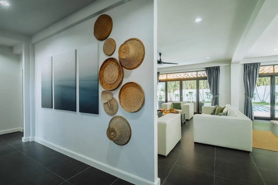 Private Pool Villa with 5 Bedrooms in Rawai Phuket — Thumbnail 3